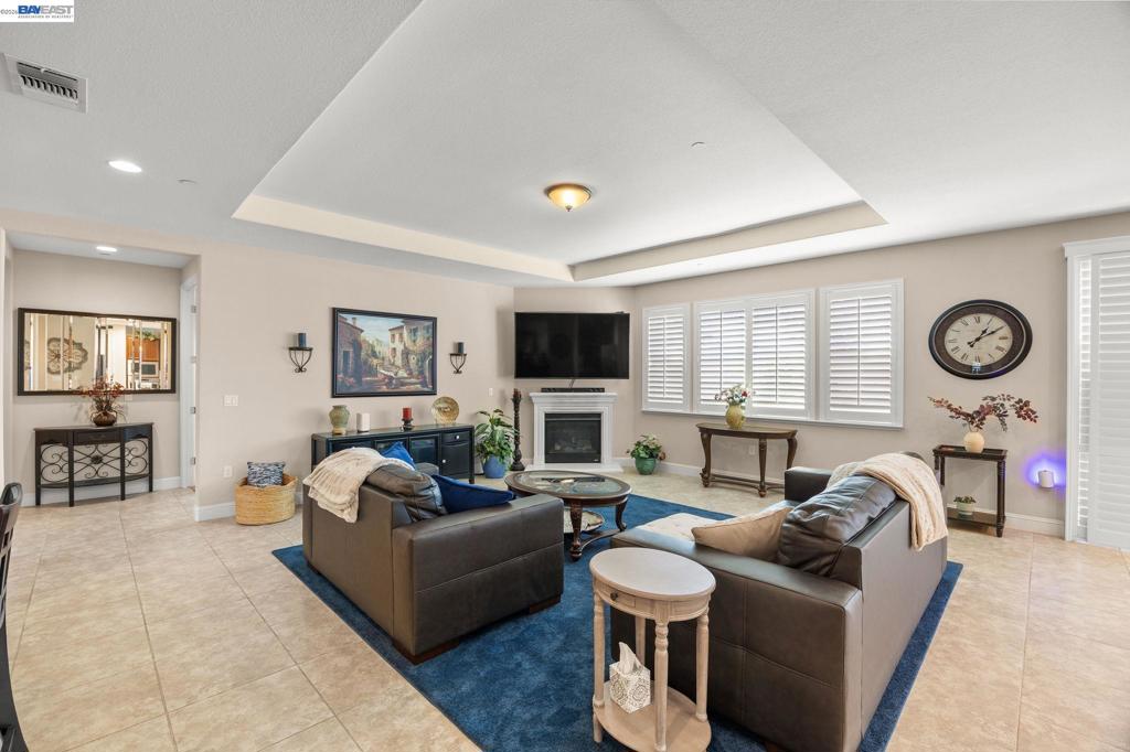 2233 Demartini Ln, Brentwood (CC), CA 94513