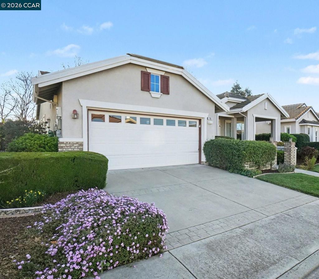 208 Summerset Dr, Brentwood (CC), CA 94513