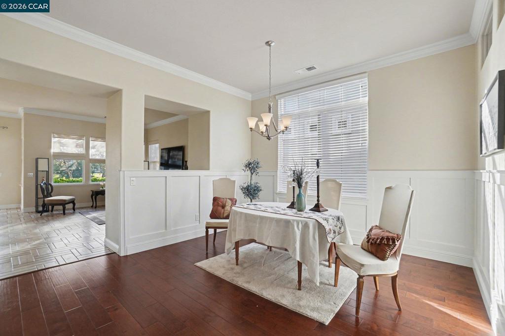 208 Summerset Dr, Brentwood (CC), CA 94513