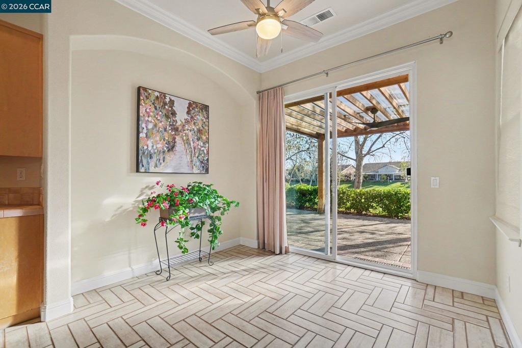 208 Summerset Dr, Brentwood (CC), CA 94513