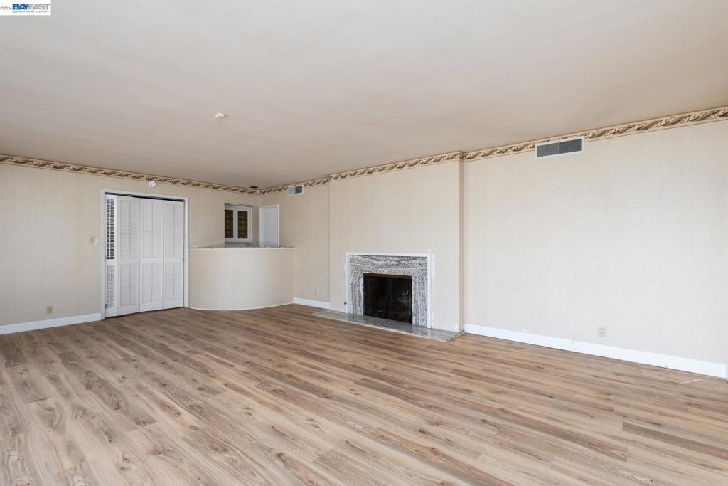 805 Lyon Ave, Sanger, CA 93657