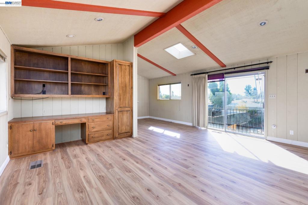 805 Lyon Ave, Sanger, CA 93657