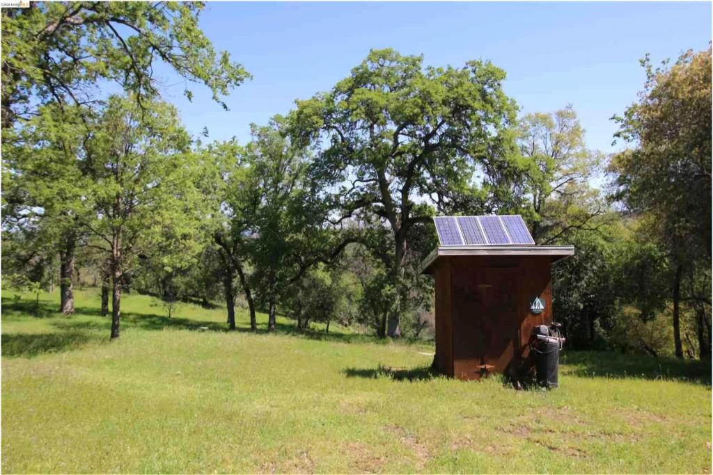 16551 16551 Wards Ferry Rd, Groveland, CA 95370