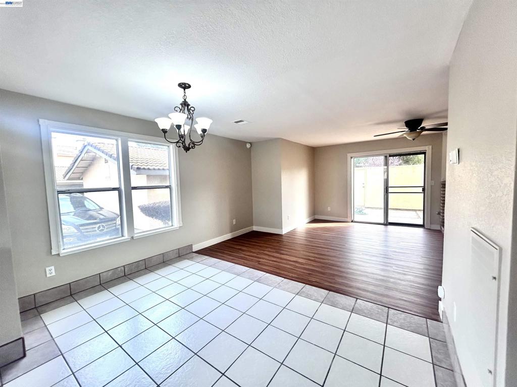 3148 3148 Andre Ln, Turlock, CA 95382