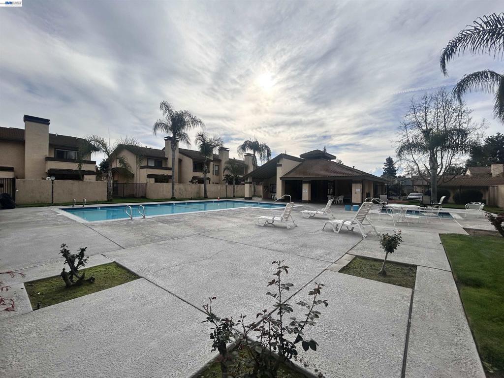 3148 3148 Andre Ln, Turlock, CA 95382