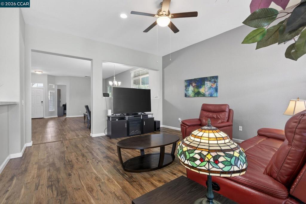 1528 1528 Katy Way, Brentwood (CC), CA 94513