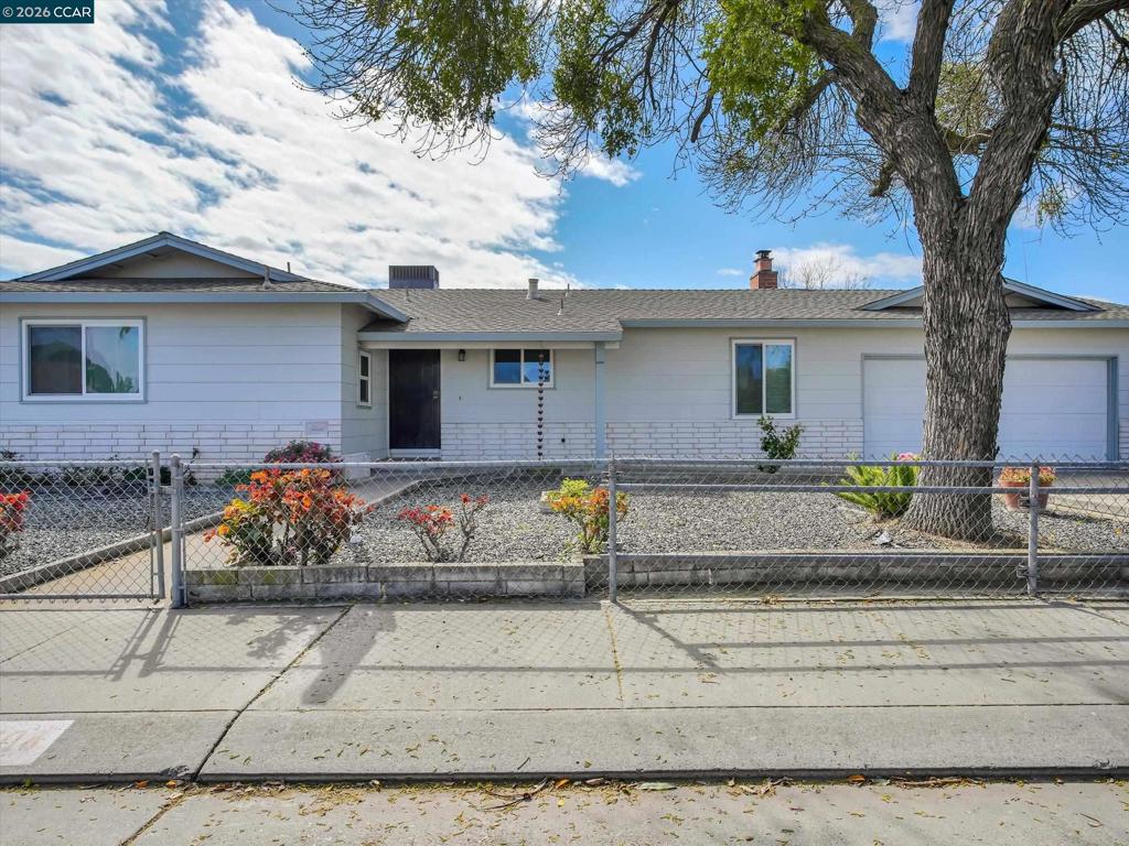 3304 3304 Swallow Dr, Modesto, CA 95356