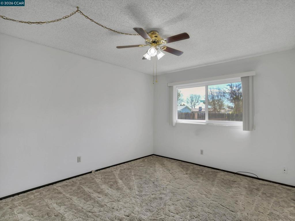 3304 3304 Swallow Dr, Modesto, CA 95356