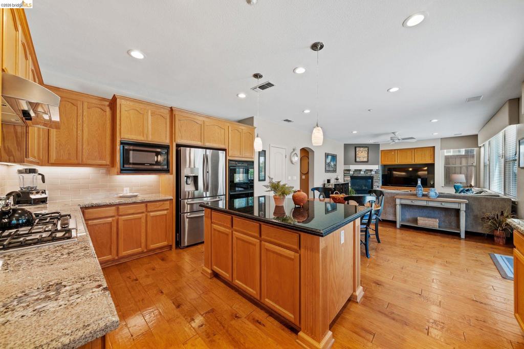 1320 1320 Sand Drift Dr, Brentwood (CC), CA 94513