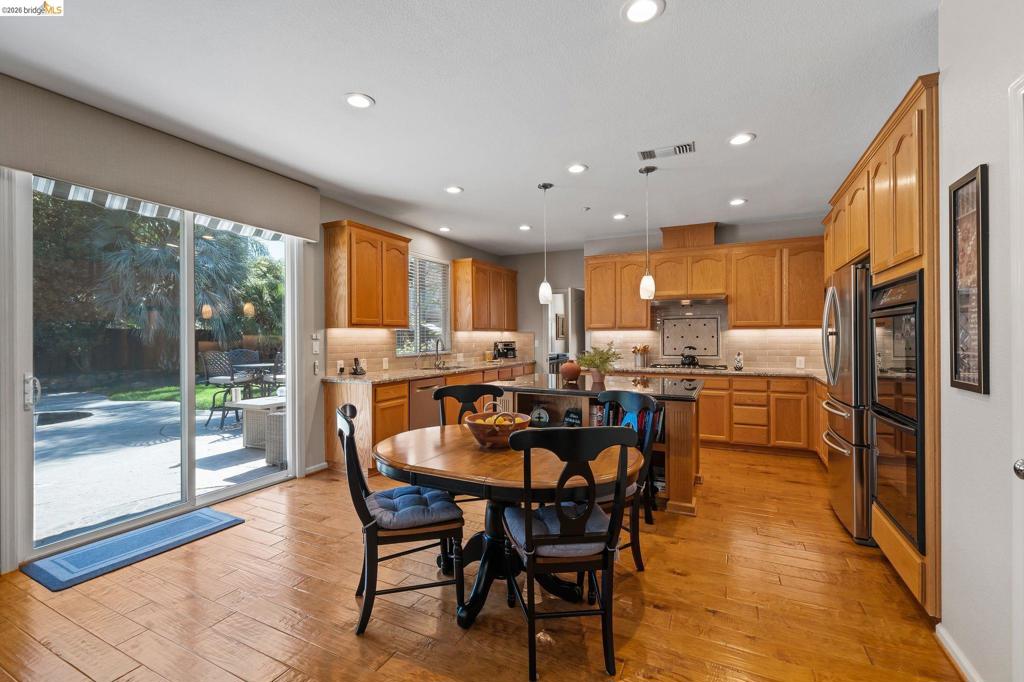 1320 1320 Sand Drift Dr, Brentwood (CC), CA 94513