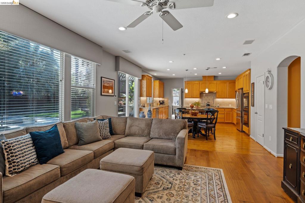 1320 1320 Sand Drift Dr, Brentwood (CC), CA 94513