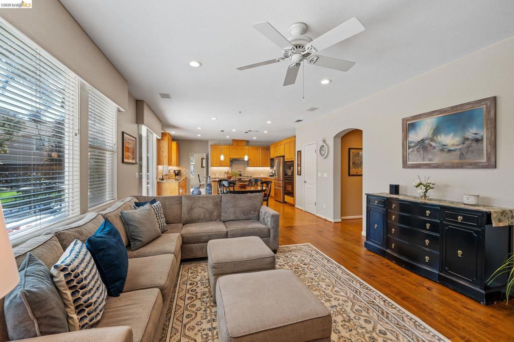 1320 1320 Sand Drift Dr, Brentwood (CC), CA 94513