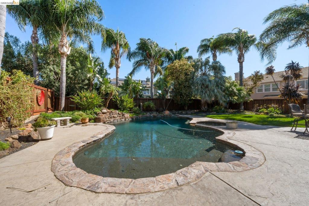 1320 1320 Sand Drift Dr, Brentwood (CC), CA 94513