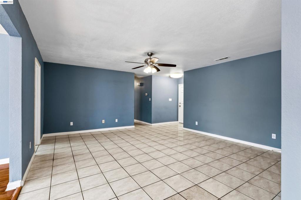 2800 2800 Bateman Ln, Modesto, CA 95354