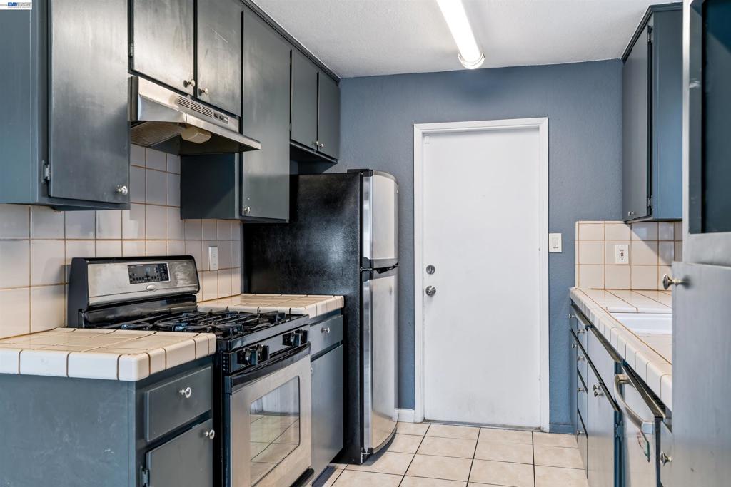 2800 2800 Bateman Ln, Modesto, CA 95354