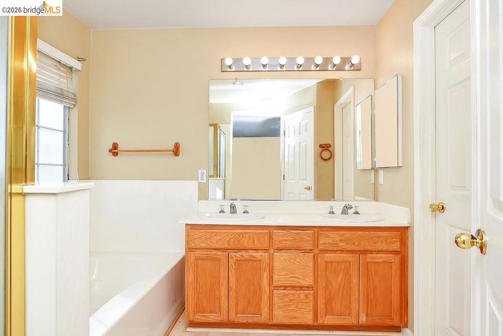 2004 2004 Hedge Way, Brentwood (CC), CA 94513