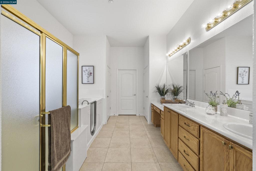 1129 1129 Jonagold Way, Brentwood (CC), CA 94513