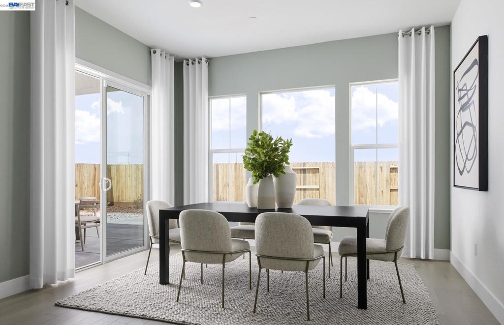 1494 Teak Ave, Manteca, CA 95337