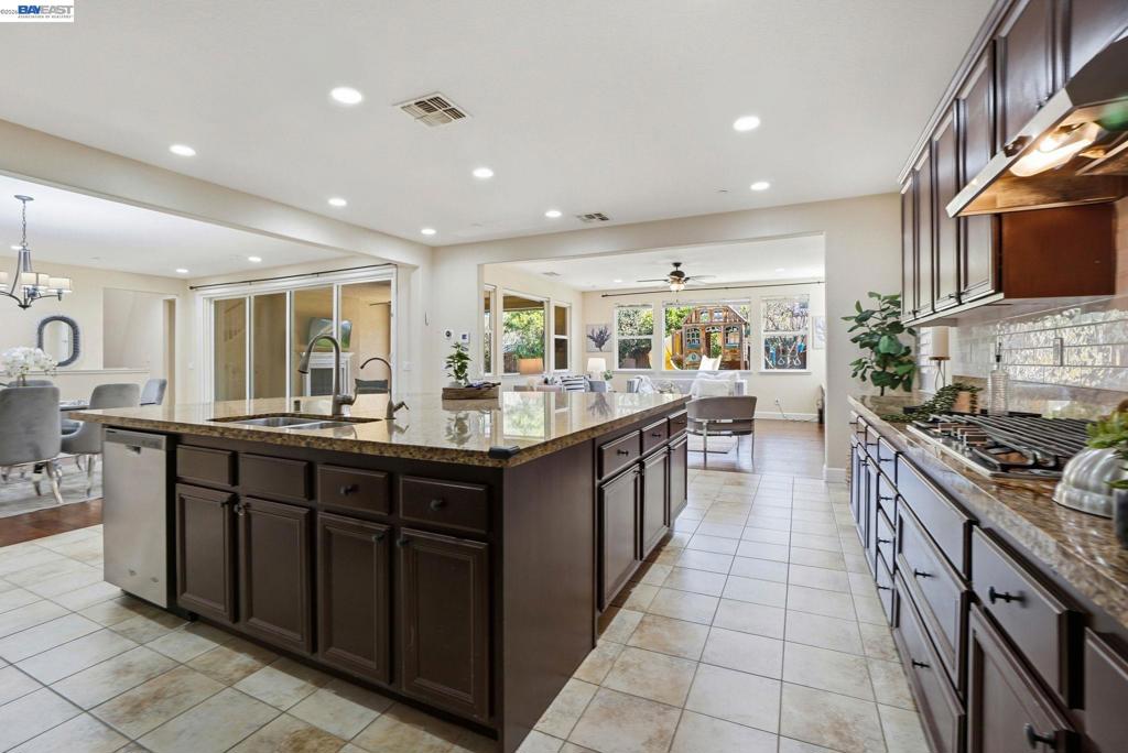 2610 Brookshire St, Brentwood (CC), CA 94513