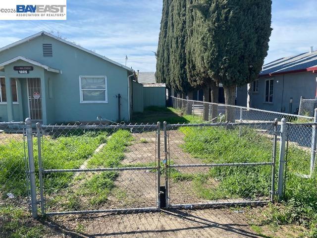 1825 Eureka Street, Modesto, CA 95358-5629