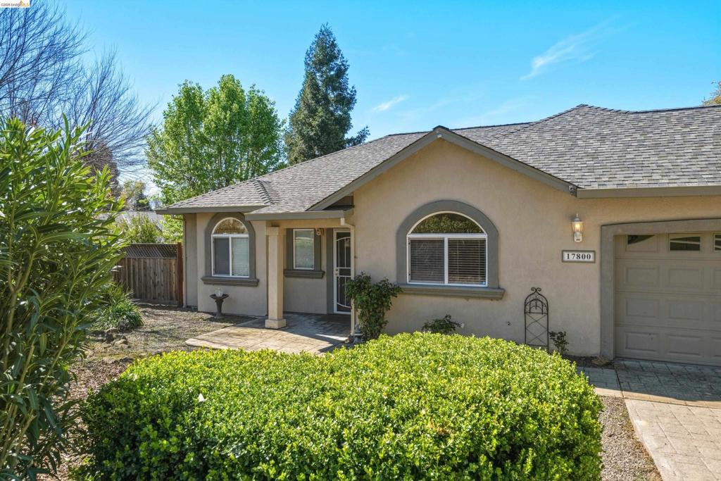 17800 Rolling Oaks Dr., Jamestown, CA 95327