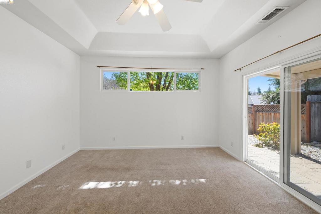 17800 Rolling Oaks Dr., Jamestown, CA 95327