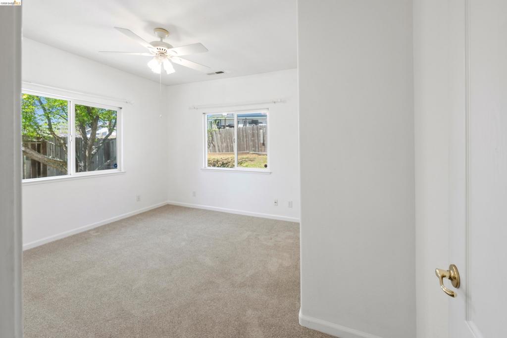 17800 Rolling Oaks Dr., Jamestown, CA 95327
