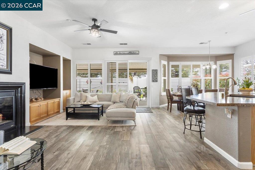 377 St Claire Ter, Brentwood (CC), CA 94513