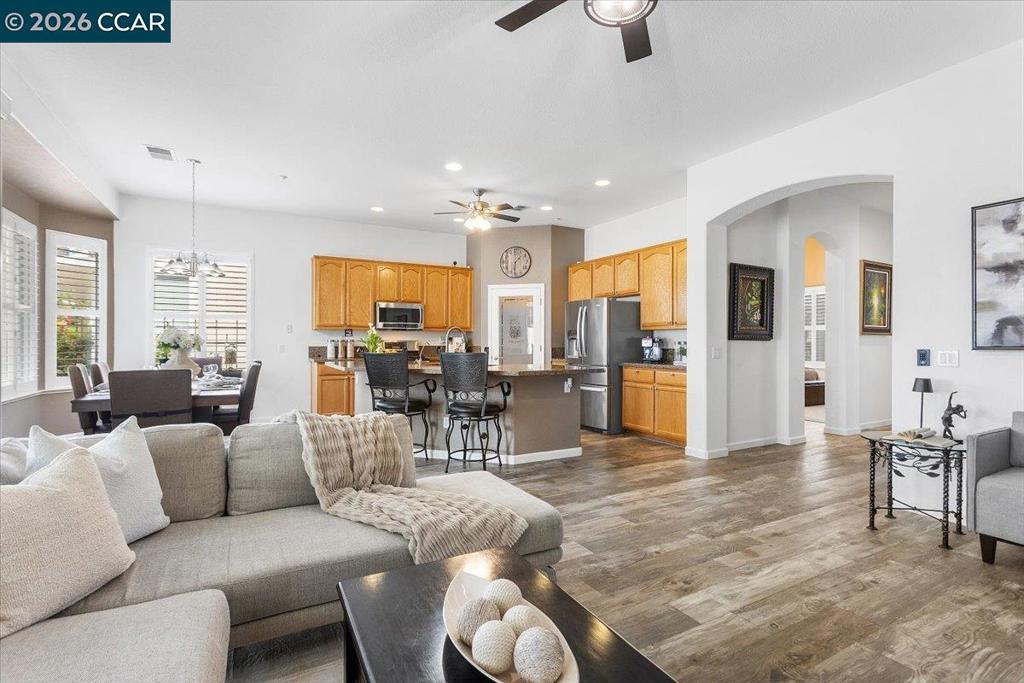 377 St Claire Ter, Brentwood (CC), CA 94513