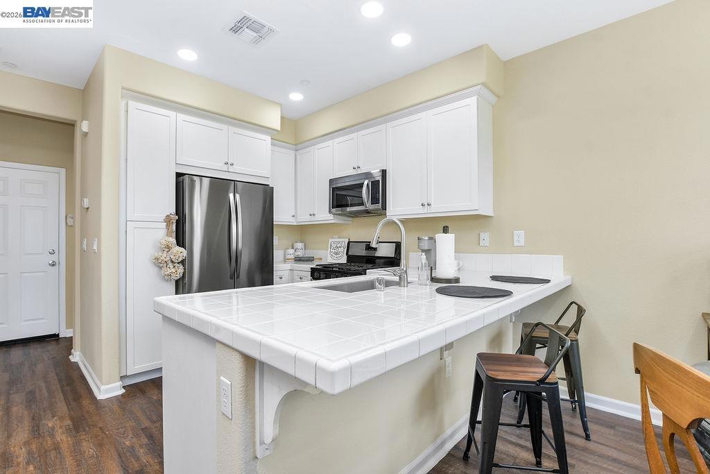 810 Queen Palm Ln, Brentwood (CC), CA 94513