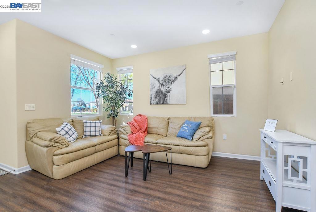 810 Queen Palm Ln, Brentwood (CC), CA 94513