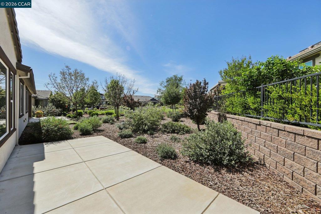 2093 Sangria St, Brentwood (CC), CA 94513