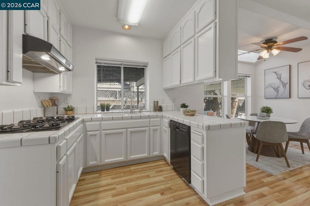 820 Nicholas Ct, Brentwood (CC), CA 94513