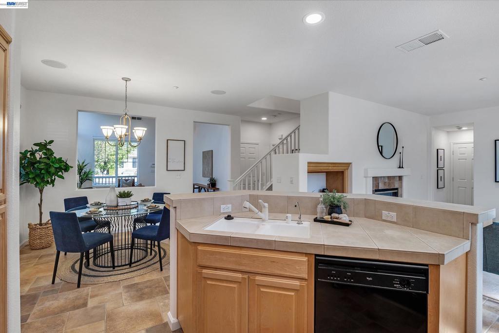 2492 Marshall Drive, Brentwood (CC), CA 94513