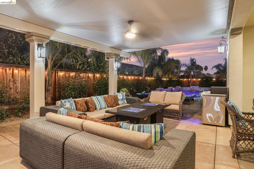 171 Cider Cir, Brentwood (CC), CA 94513