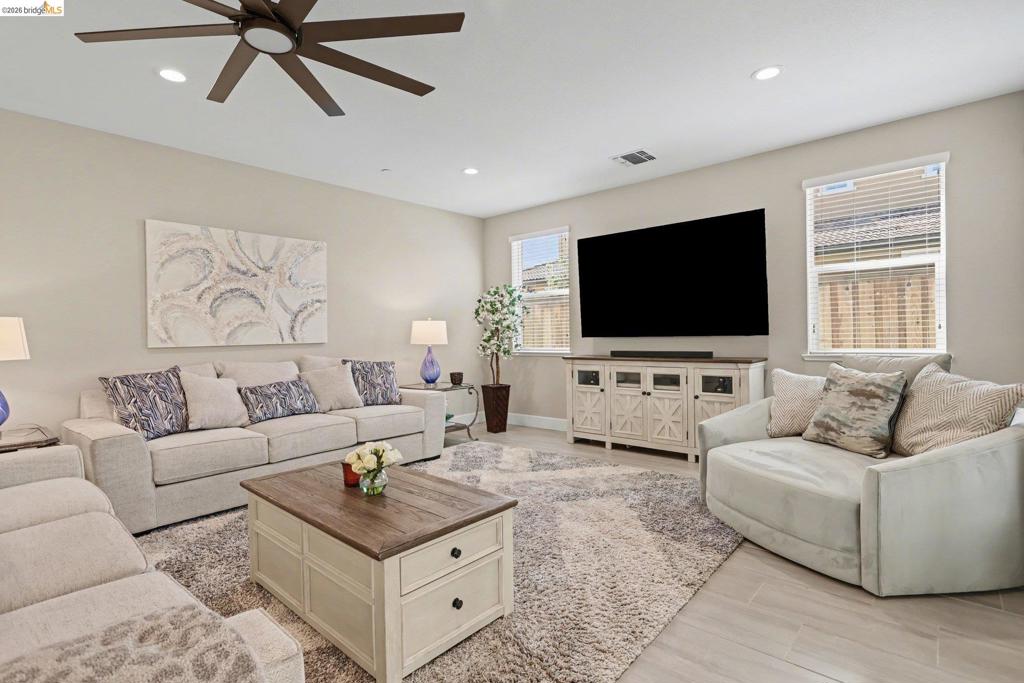 171 Cider Cir, Brentwood (CC), CA 94513