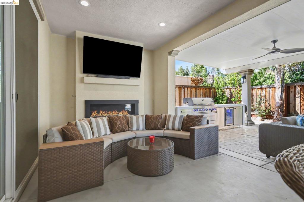 171 Cider Cir, Brentwood (CC), CA 94513