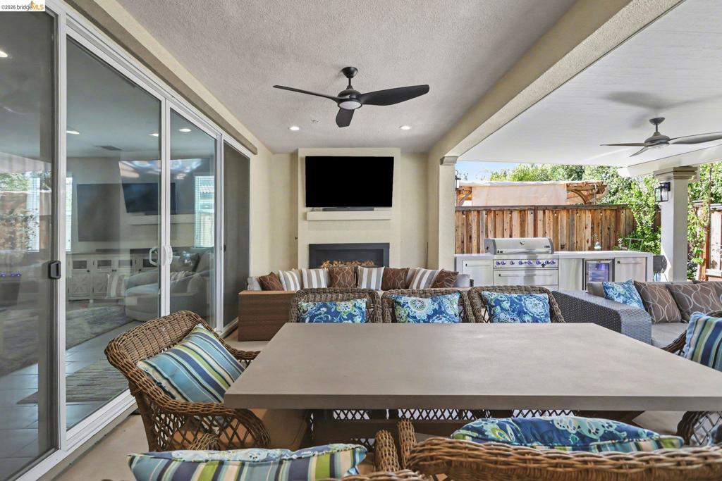 171 Cider Cir, Brentwood (CC), CA 94513