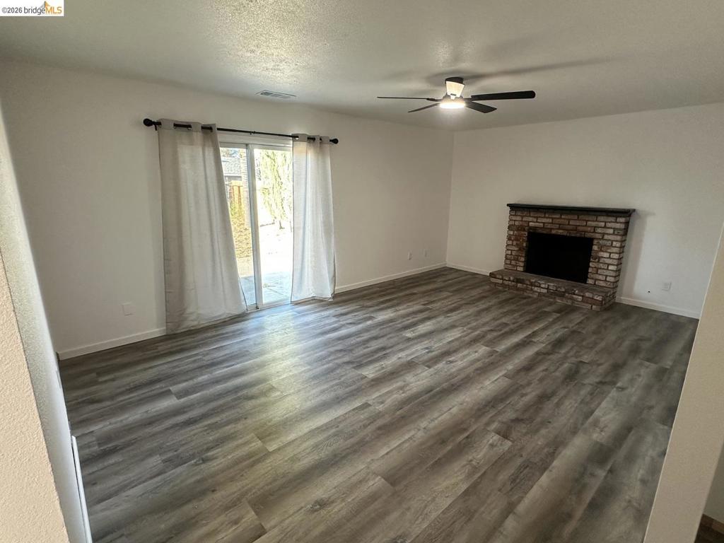 431 Montana AVE, Turlock, CA 95380