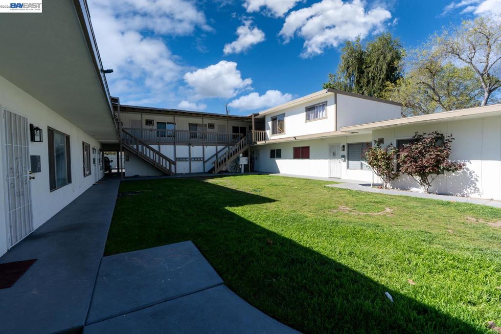 132 W 18Th St, Merced, CA 95340