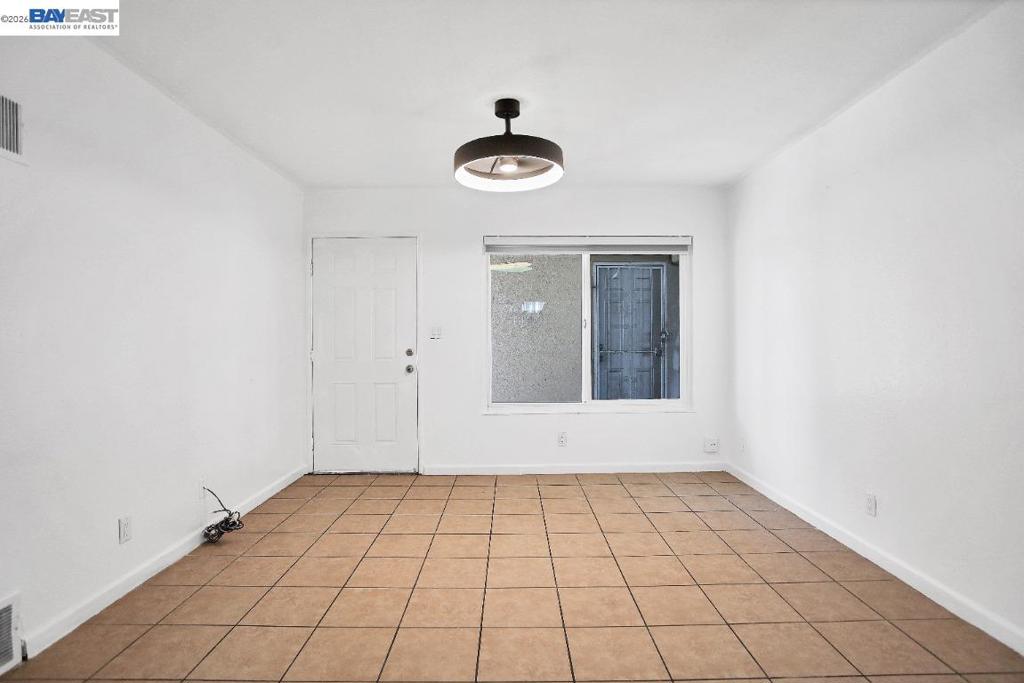 132 W 18Th St, Merced, CA 95340