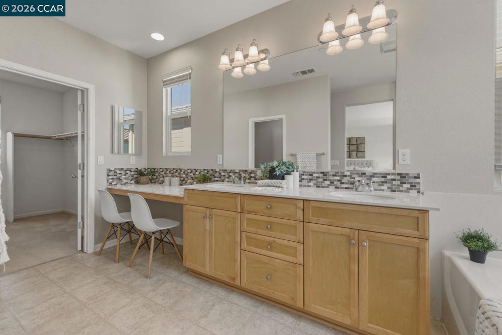 334 Pacifica Dr, Brentwood (CC), CA 94513