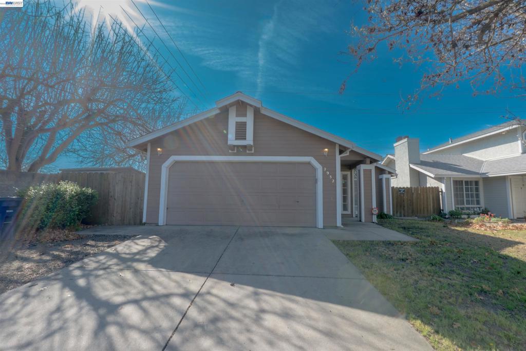 2932 Alcott Ct, Modesto, CA 95355