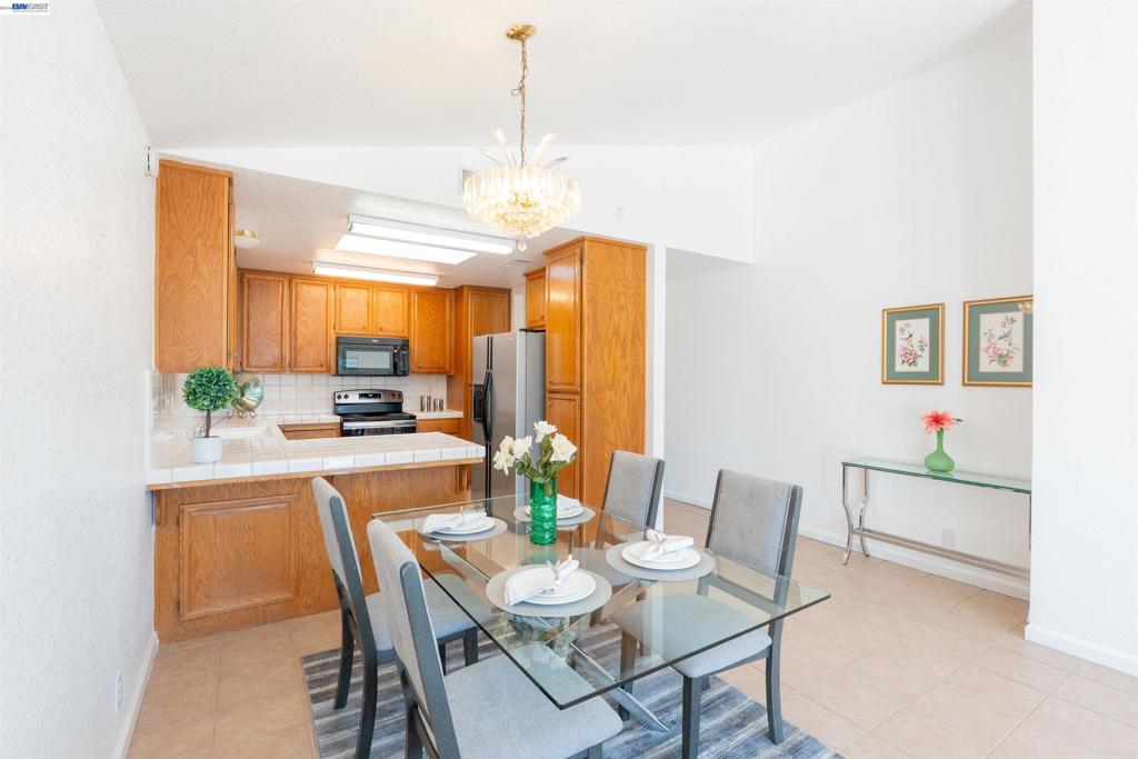 2932 Alcott Ct, Modesto, CA 95355