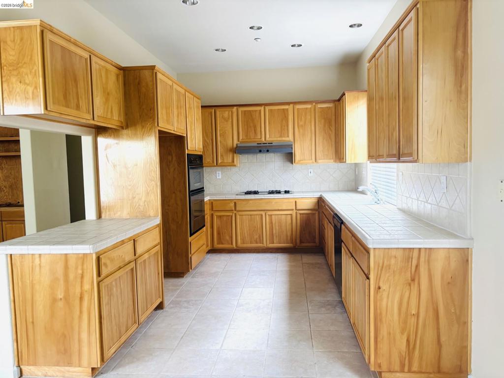 849 George Ct, Brentwood (CC), CA 94513