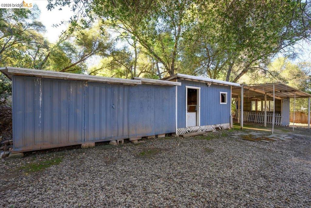 11741 Campo Seco Rd, Sonora, CA 95370