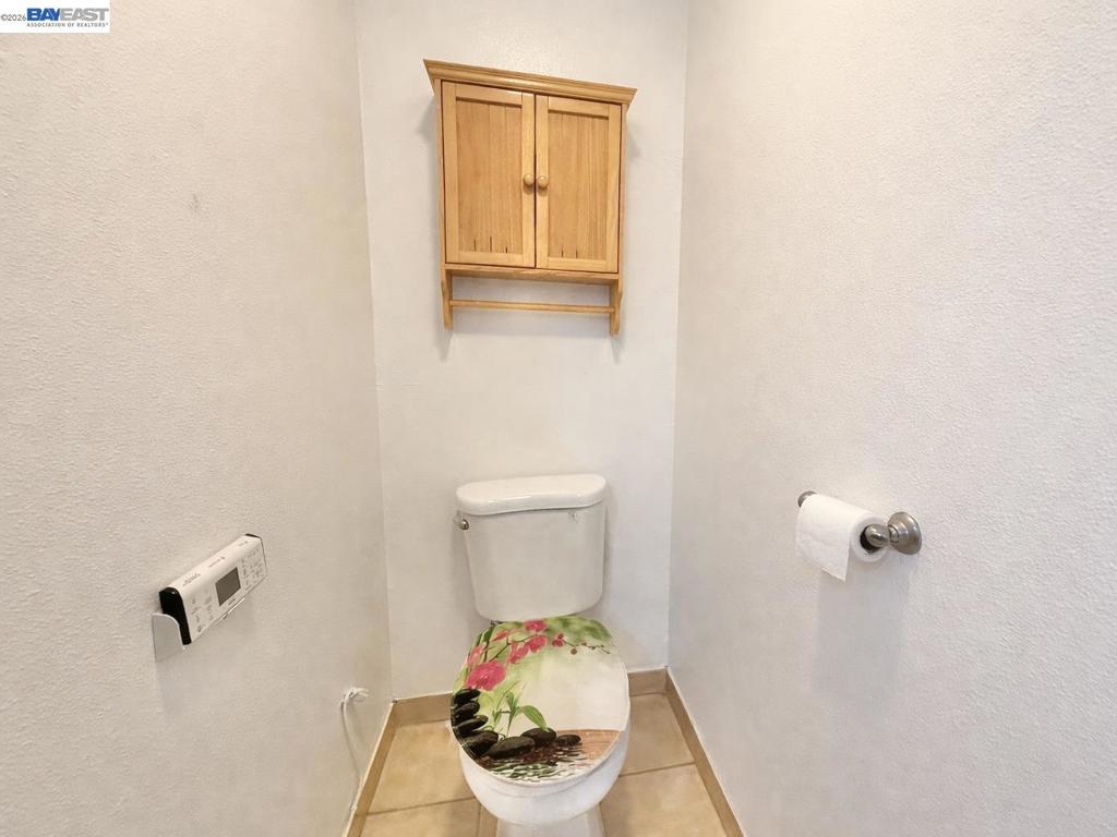 6928 E Lane Ave, Fresno, CA 93727