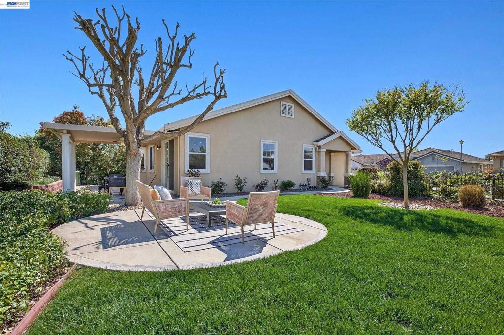 1606 Regent Dr, Brentwood (CC), CA 94513