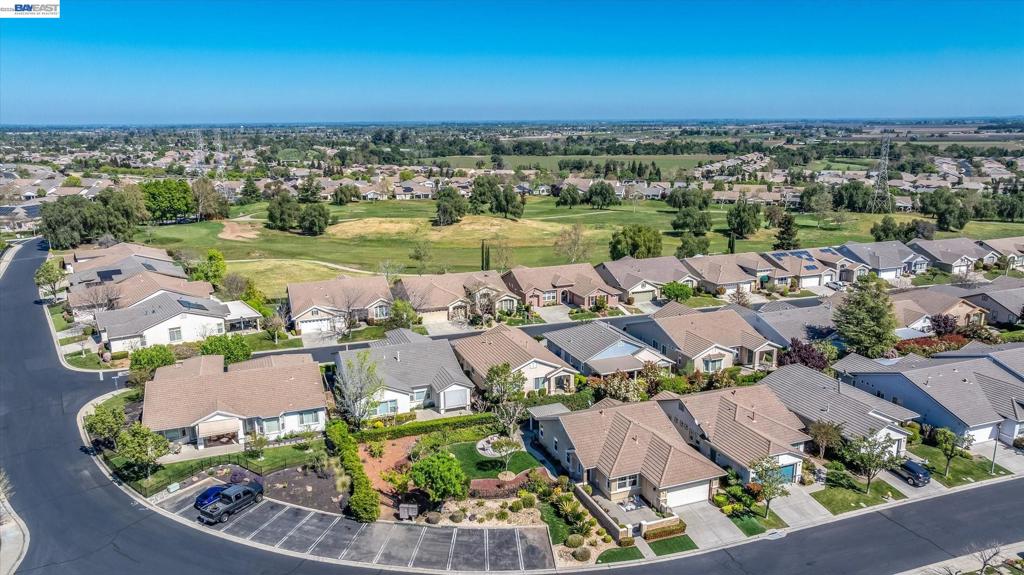 1606 Regent Dr, Brentwood (CC), CA 94513