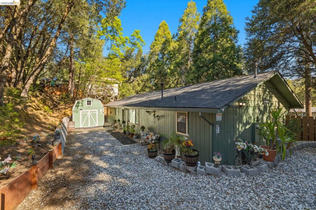 21999 Fallview, Sonora, CA 95370